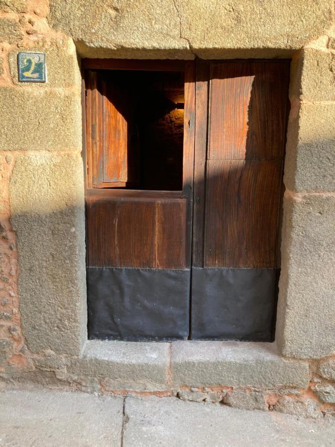 El Jazmin De La Fuente Casa Rural Guijo de Santa Bárbara Dış mekan fotoğraf