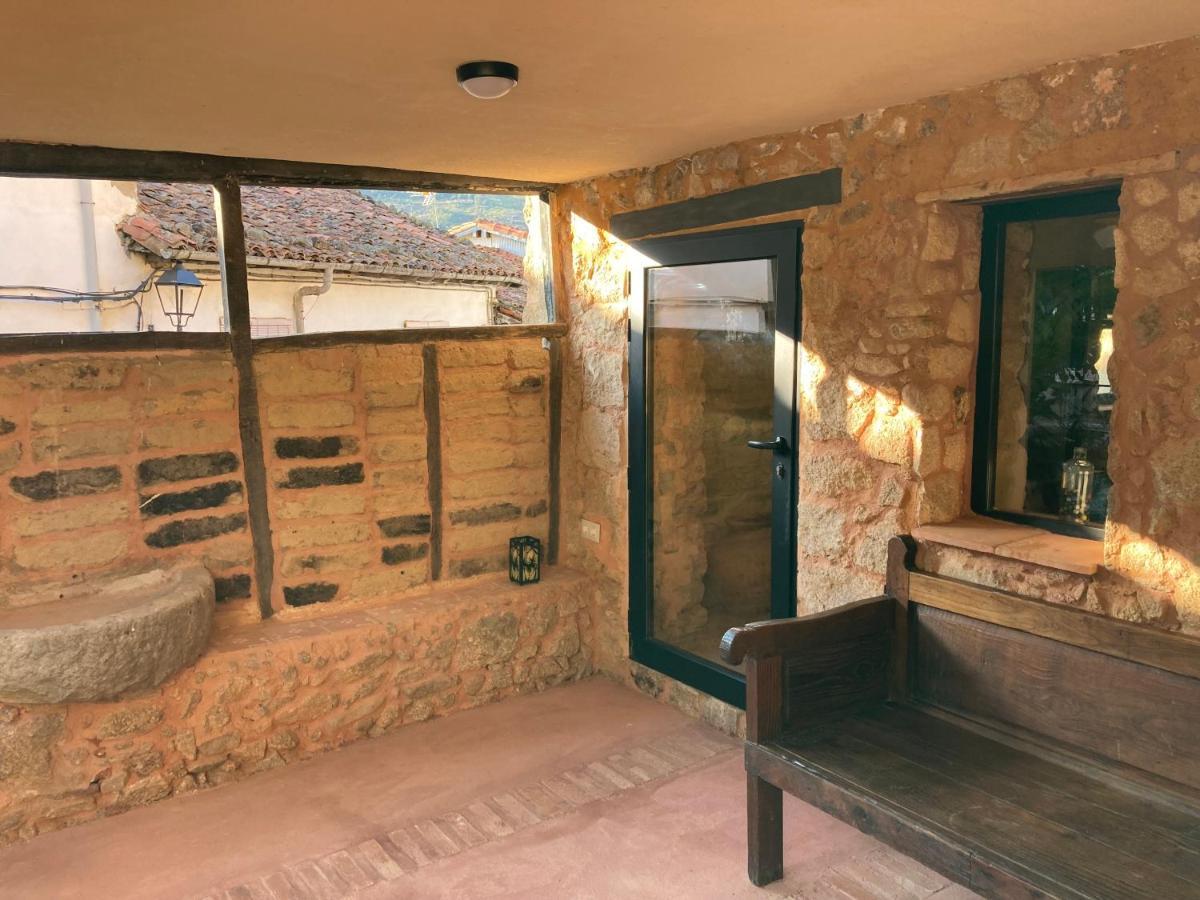 El Jazmin De La Fuente Casa Rural Guijo de Santa Bárbara Dış mekan fotoğraf
