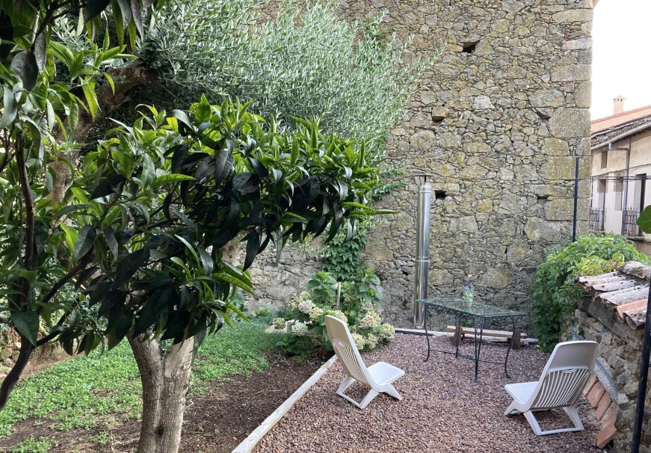 El Jazmin De La Fuente Casa Rural Guijo de Santa Bárbara Dış mekan fotoğraf