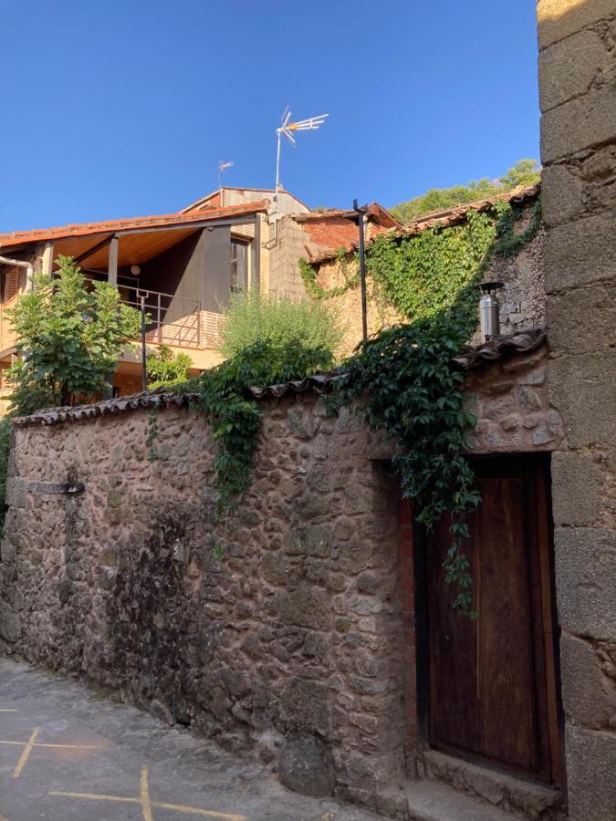 El Jazmin De La Fuente Casa Rural Guijo de Santa Bárbara Dış mekan fotoğraf